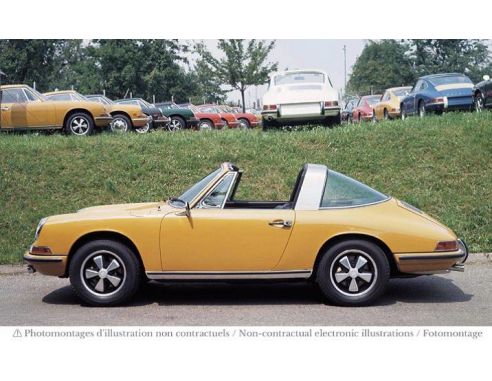 NOREV NV187643 PORSCHE 911 E TARGA 1969 YELLOW 1:18 Modellino