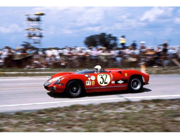 LOOKSMART LSRC092 FERRARI 275P N.32 12H SEBRING 1965 O'BRIEN/RICHARDS 1:43 Modellino