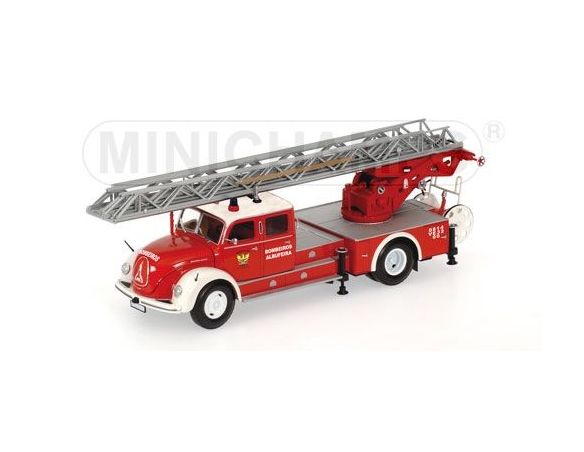 MINICHAMPS 439140075 DEUTZ S6500 DL30 POMPIERI ALBUFEIRA Modellino