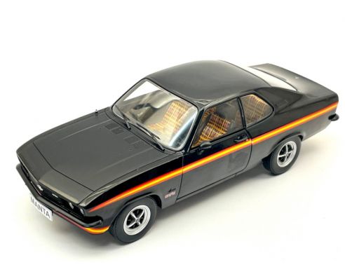 WHITEBOX WB124095-O OPEL MANTA A GT/E BLACK 1:24 Modellino