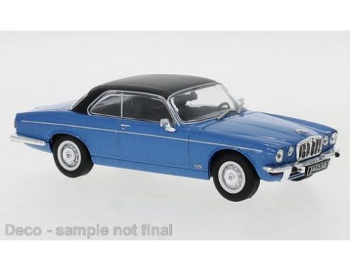 IXO MODEL CLC400N JAGUAR XJ12C 1976 MET.BLUE/MATT BLACK 1:43 Modellino