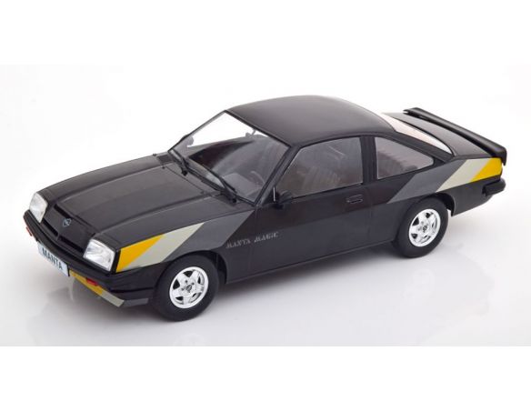 MODELCARGROUP MCG18256 OPEL MANTA B MAGIC BLACK 1:18 Modellino