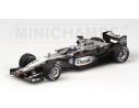 MINICHAMPS 530024303 MCLAREN MERCEDES MP4/17 D. COULTHARD 2002 Modellino