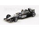 MINICHAMPS 530034305 MCLAREN MERCEDES MP4/17D D. COULTHARD 2003 Modellino