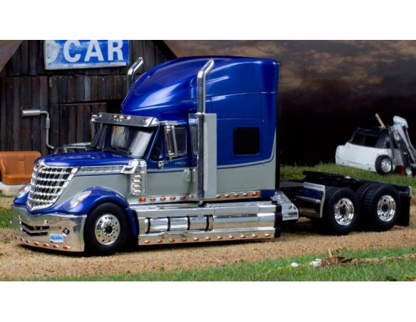 IXO MODEL TR118 INTERNATIONAL LONESTAR 2010 MET.BLUE 1:43 Modellino