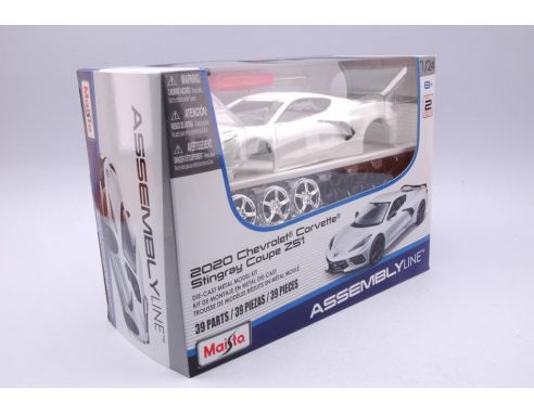 MAISTO MI39525 CHEVROLET CORVETTE STINGRAY COUPE' Z51 2020 WHITE KIT 1:24 Modellino