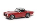 SCHUCO SH9129 TRIUMPH TR6 RED W/HARD TOP CLOSED 1:43 Modellino
