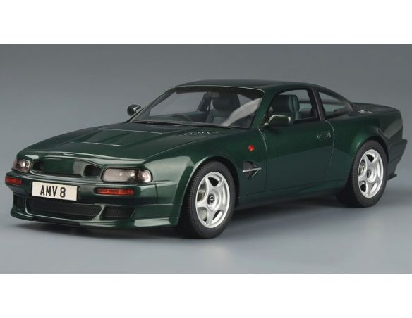 GT SPIRIT GT401 ASTON MARTIN V8 VANTAGE LE MANS GREEN 1:18 Modellino
