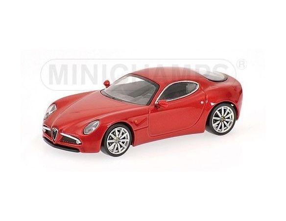 Minichamps PM640120520 ALFA ROMEO 8 C RED MET.1:64 Modellino
