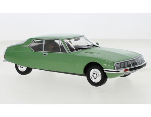 WHITEBOX WB124147 CITROEN SM MET.LIGHT GREEN 1:24 Modellino