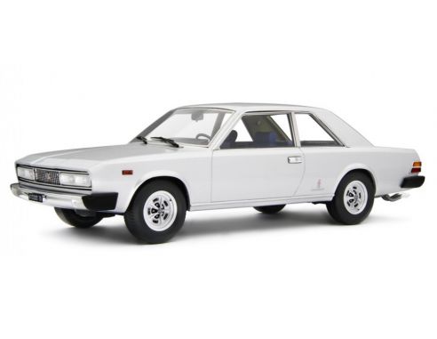 LAUDO RACING LM143B FIAT 130 COUPE 1971 SILVER 1:18 Modellino