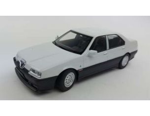 TRIPLE 9 T9-1800320 ALFA ROMEO 164 Q4 1994 WHITE/BLACK INTERIOR 1:18 Modellino