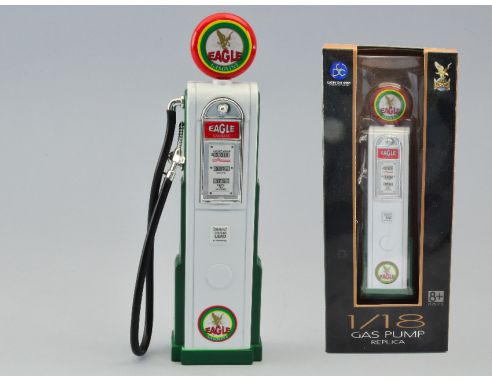 LUCKY DIE CAST LDC98611 POMPA BENZINA EAGLE STYLE A 1:18 Modellino