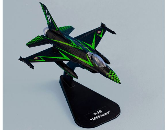 ITALERI IT48111 F-16 1:100 Modellino