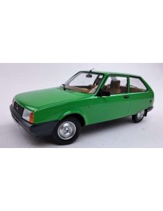 TRIPLE 9 T9-1800334 OLTCIT CLUB 1990 GREEN 1:18 Modellino