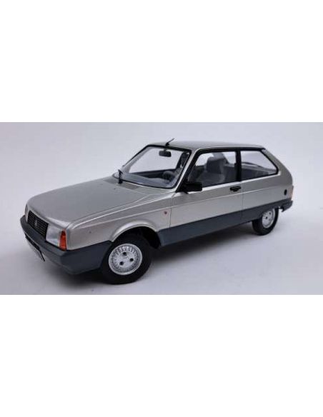 TRIPLE 9 T9-1800335 CITROEN AXEL 1990 SILVER-GREY 1:18 Modellino