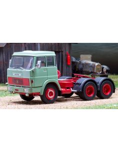 IXO MODEL TR151 HENSCHEL HS 19 TS GREEN 1966 1:43 Modellino