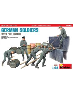 MINIART MIN35366 GERMAN SOLDIERS W/FUEL DRUMS SPECIAL...