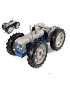 UNIVERSAL HOBBIES UH2781 TRATTORE FORD COUNTY SUPER 4...