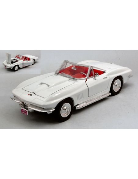 MOTORMAX MTM73224W CHEVROLET CORVETTE CONVERTIBLE 1967 WHITE 1:24 Modellino