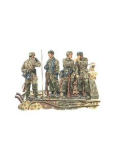 DRAGON D6143 3rd FALLSCHIRMJAEGER DIV.KIT 1:35 Modellino