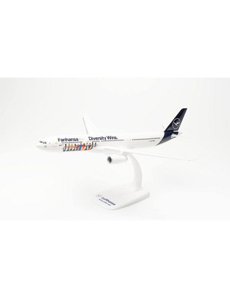 HERPA HP613897 AIRBUS A330-300 LUFTHANSA DIVERSITY 1:200 Modellino