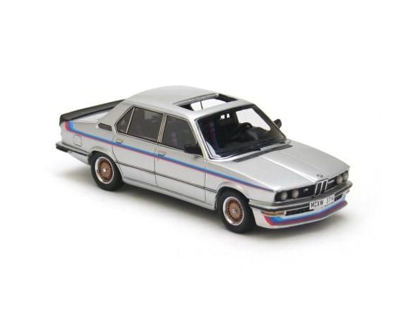 Neo Scale Models NEO43471 BMW M 535i E12 1978 SILVER W/STRIPES 1:43 Auto Stradali