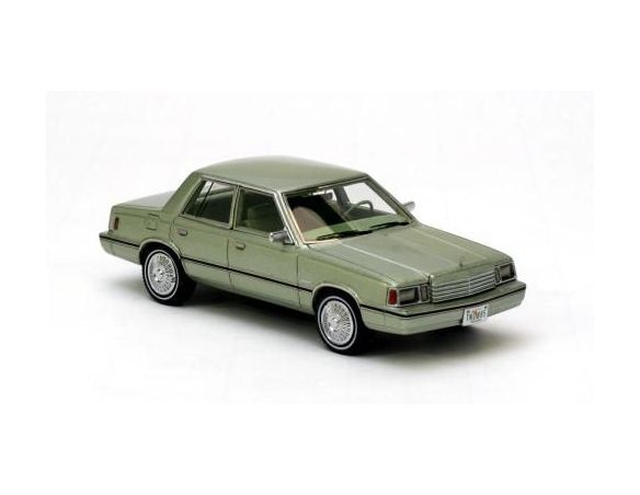 Neo Scale Models NEO44895 DODGE ARIES K-CAR 1983 GREEN METALLIC 1:43 Modellino
