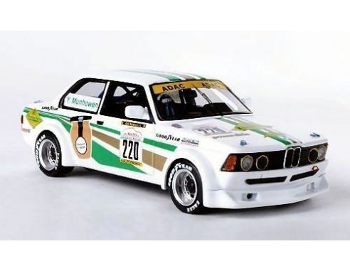 Neo Scale Models NEO45224 BMW E21 323i GR.2 N.220 HOCKENHEIM 2012 Y.MUNHOWEN 1:43 Modellino