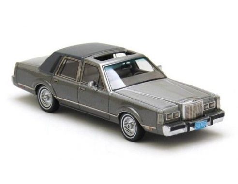 Neo 43546 LINCOLN TOWNCAR GREY 1982 1/43 Modellino