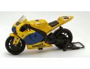 New Ray NY06737 YAMAHA V.ROSSI 2006 1:32 Modellino