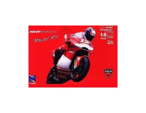 New Ray 49015 DC DUCATI DESMOSEDICI BAYLISS '12' 1:6 Modellino