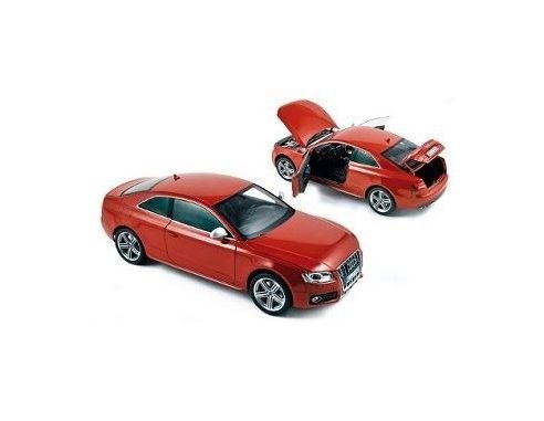 Norev 188363 AUDI S5 COUPE RED 2009 1/18 Modellino